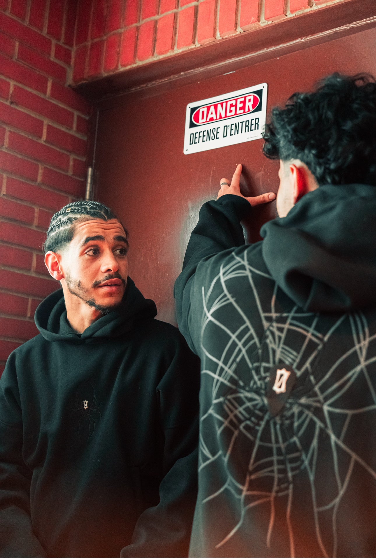 CROPPED SPIDER HOODIE