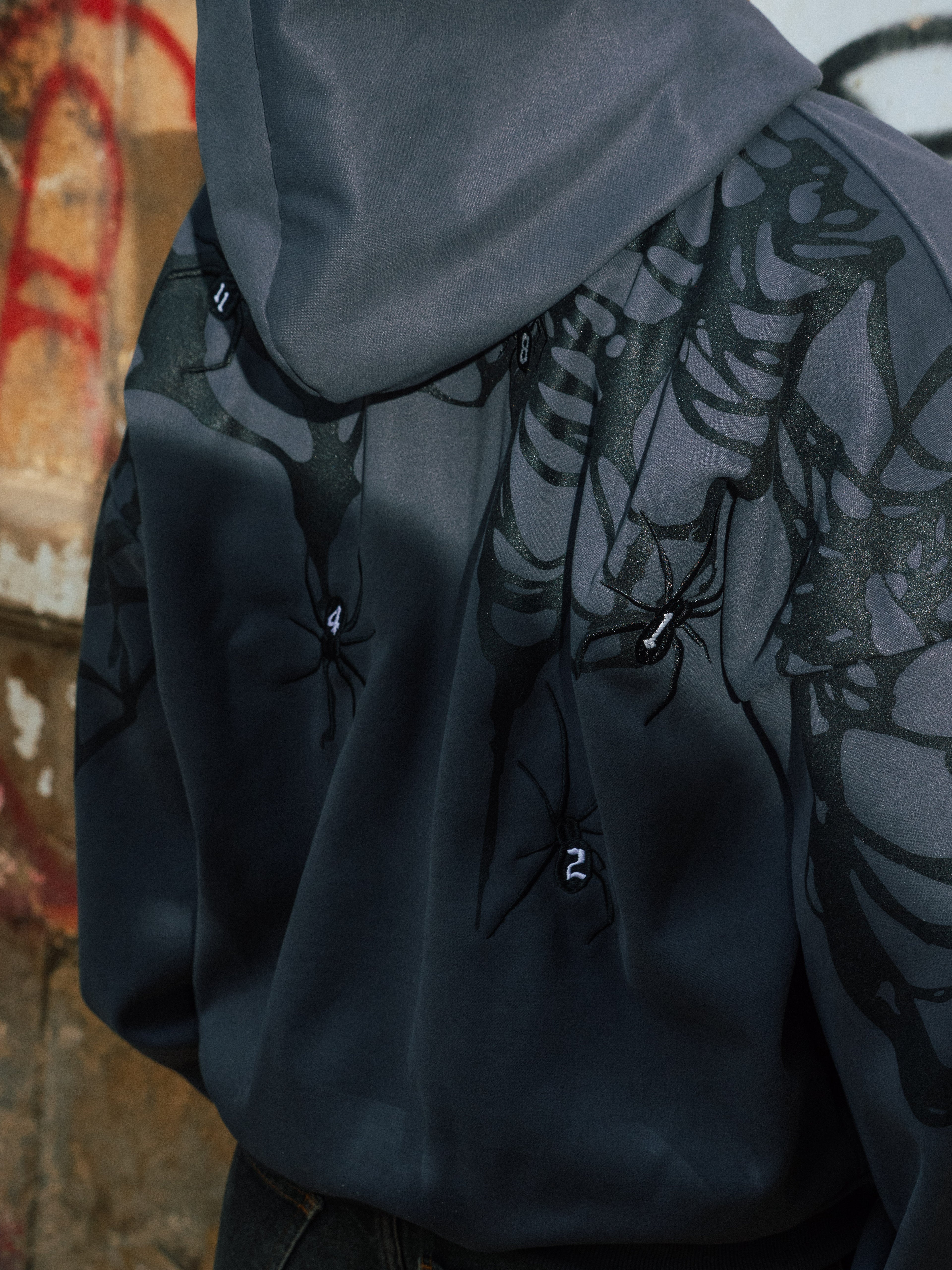 PHANTOM ZIP UP